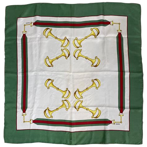 Gucci vintage foulard .